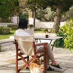 Romano Garden House - Land Tales