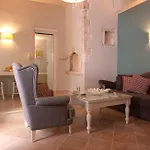 Mythos Suites Boutique Hotel