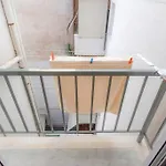 Newly Renovated 2-Bedroom Condo In Athens !