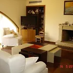 Ferienhaus Mit Privatpool Fuer 12 Personen In Agia Galini, Kreta