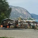 Maisonettewohnung Mit Panoramablick Auf Die Bucht Von Tiros - B57583