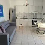 Sophies Sea View Apartment Touzla