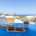 Villa Kirina Private Traditional House