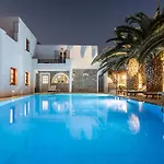 Annita\'S Village Hotel
