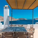Panormos Art Villas & Suites