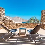 Panormos Art Villas & Suites