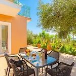 Villa Eri
