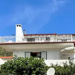 Nice Apartment In Korfos, Korinthos With Wifi