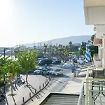 Azilo Urban Suites
