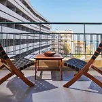 City-Center Sea View Apartment