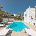 4 Bedroom Villa Valerie With Private Swimming Pool