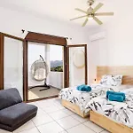 Villa Petalouda By Villa Plus