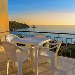 Ionian Perl Coast