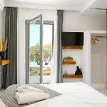 Beachfront Cycladic Suite Irene Apartments Boutique Hotel