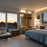 Nikiti Botanic Pool Suites