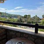 Villa Maraki