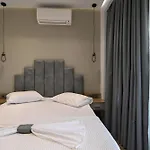 Amalia Rooms Sea View