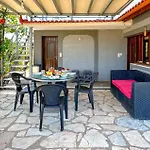 2 Bedroom Stunning Home In Astros Peloponnese