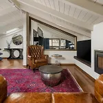 Stoes Boutique Hotel