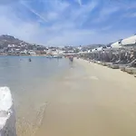 Ornos Beachside 2 Bd Stylish Apt W Private Patio