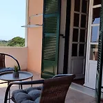 Corfiot Holiday Home With Seaviews To Halikounas Beach