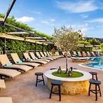 Nereides Hotel
