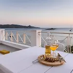 Beachside Escape Apartments