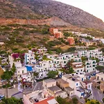 Hermes Korifi Suites