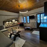 Enastron Guesthouse