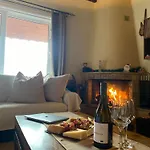 Manos\' Traditional Maisonette