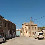 Nikolas Place