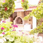 Roussospiti House With Swimming Pool