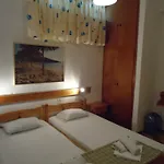 Pensionmargaritakotroniskiathos