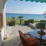 Vista De La Luna