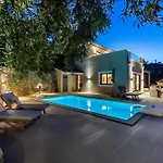 Villa Antigone Luxury Retreat