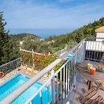 Villa Anna Nikitas By Villa Plus