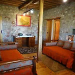 Skyros Refuge