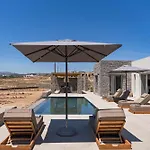 Phoenix Villa With Private Pool & Sea Views Near Naousa
