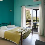 Peristera Apartments