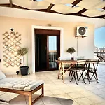 Sunrise Studio With Unhindered View To The Sea.