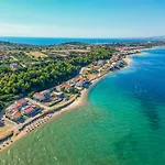 Elpiniki Luxury Apartments