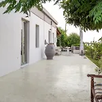 M & E Kissamos Sea View House