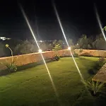 Xenia\'S Countryside Guesthouse