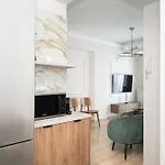 Margo Luxury Living 2 By 8Essentially