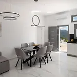 Bellevue Apartment - By Elysium Villas