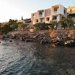 Floating Cube Villas Aegina