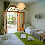 Irida Rooms \'N\' Pool