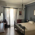Luxury-Elegant Apartment In The Heart Of Patras​