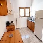 Kanali Seaside Apartment Poros 1