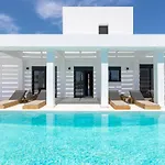 Seacalm Villa